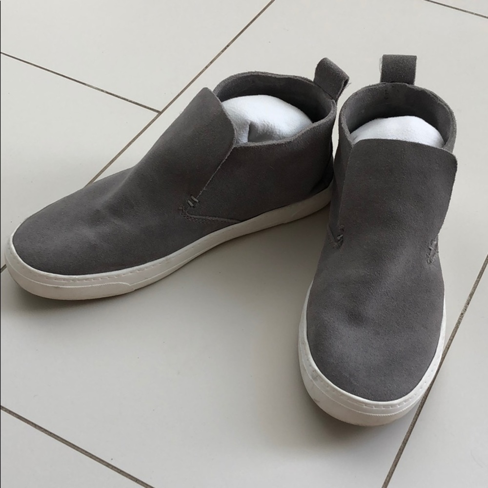 Dolce Vita Suede Slip-on Sneaker